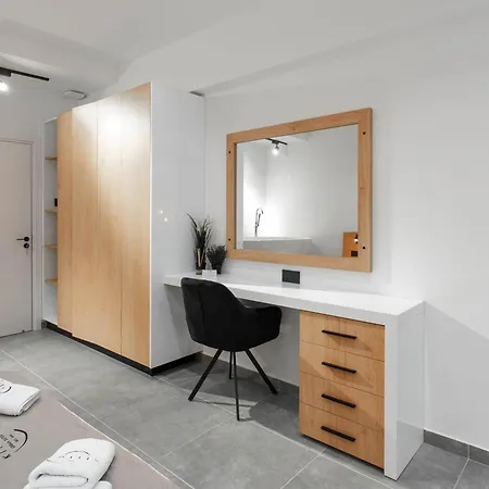 Kition City Suites In Larnaca Finikoudes Exterior photo